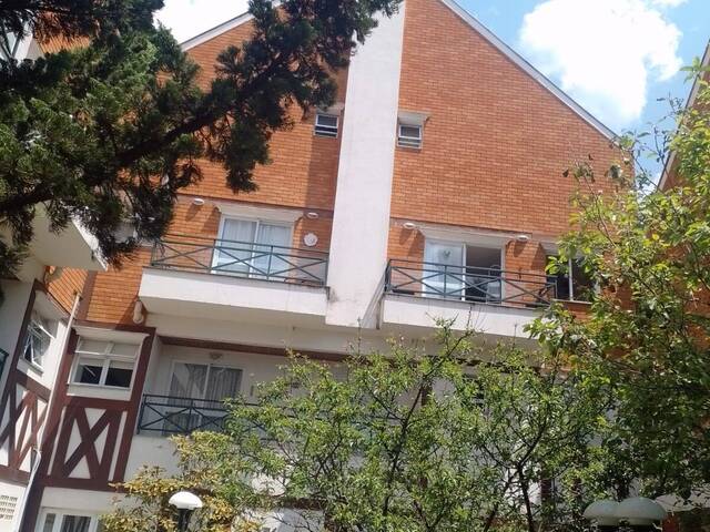 #246 - Apartamento para Venda em Campos do Jordão - SP - 3